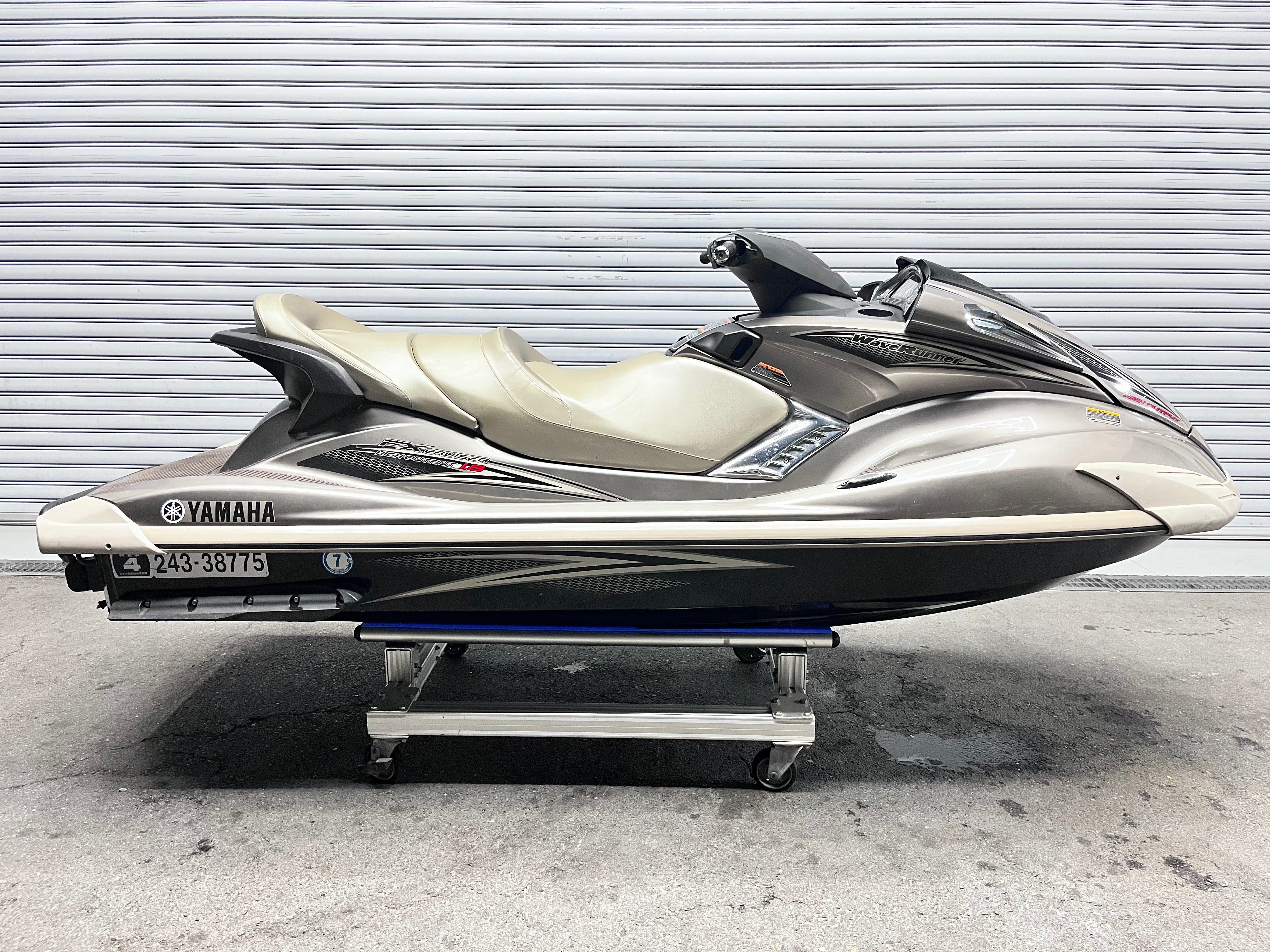 FX-Cruiser HO '10 244Hours [Good condition]