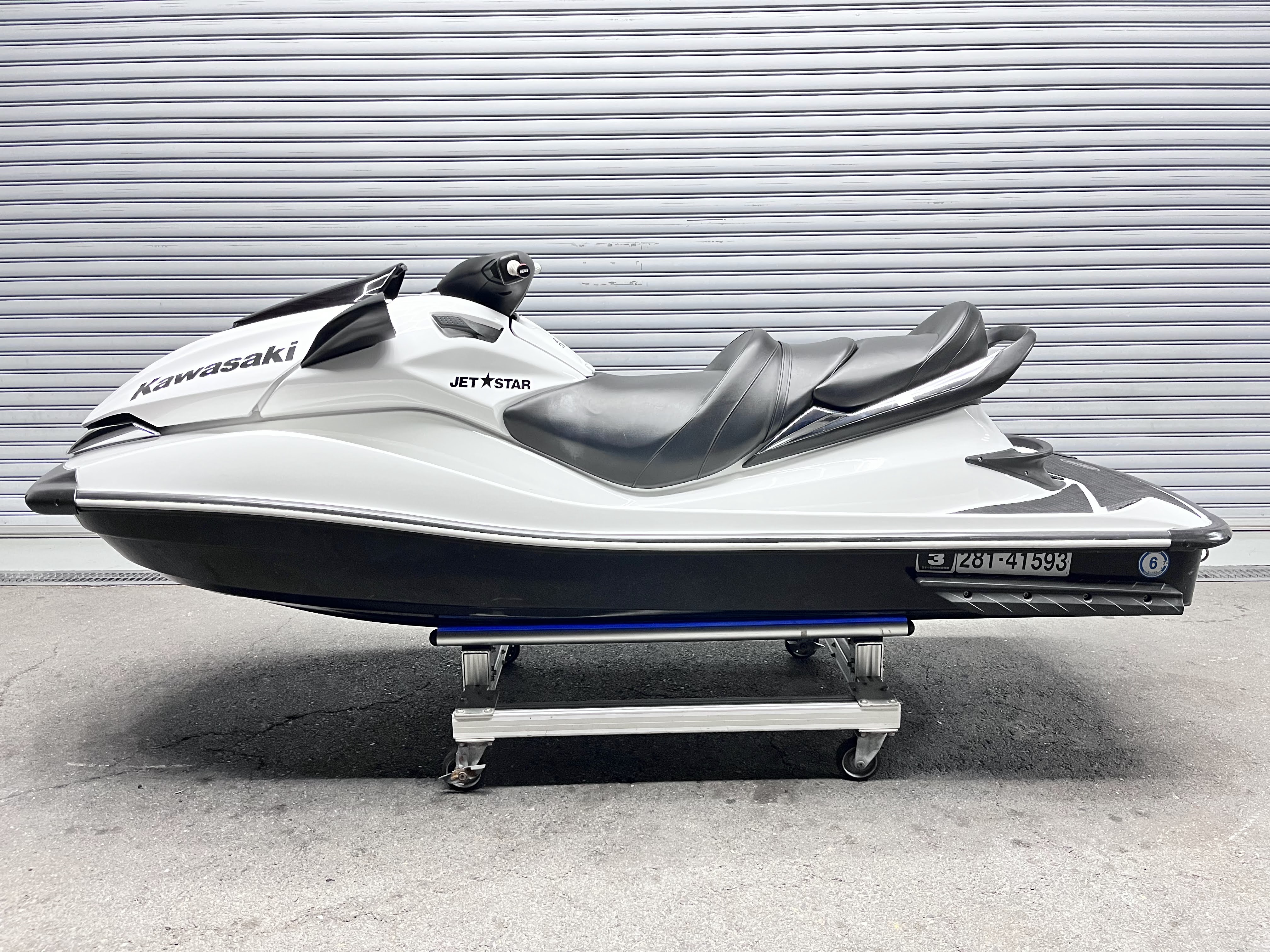 ULTRA-LX '09 207Hours [Almost fresh water only use]