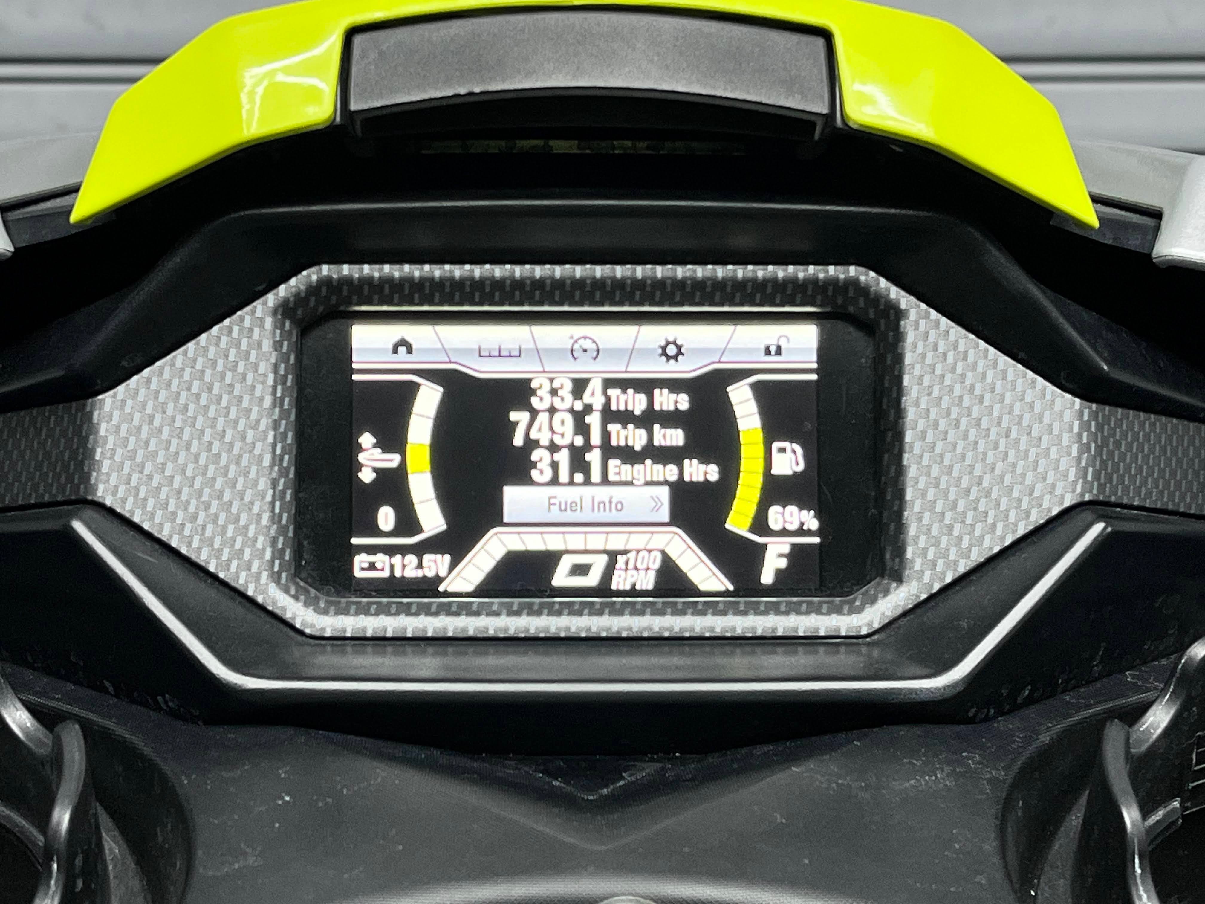 FX-Cruiser SVHO '20 30Hours 1800cc [Like new]