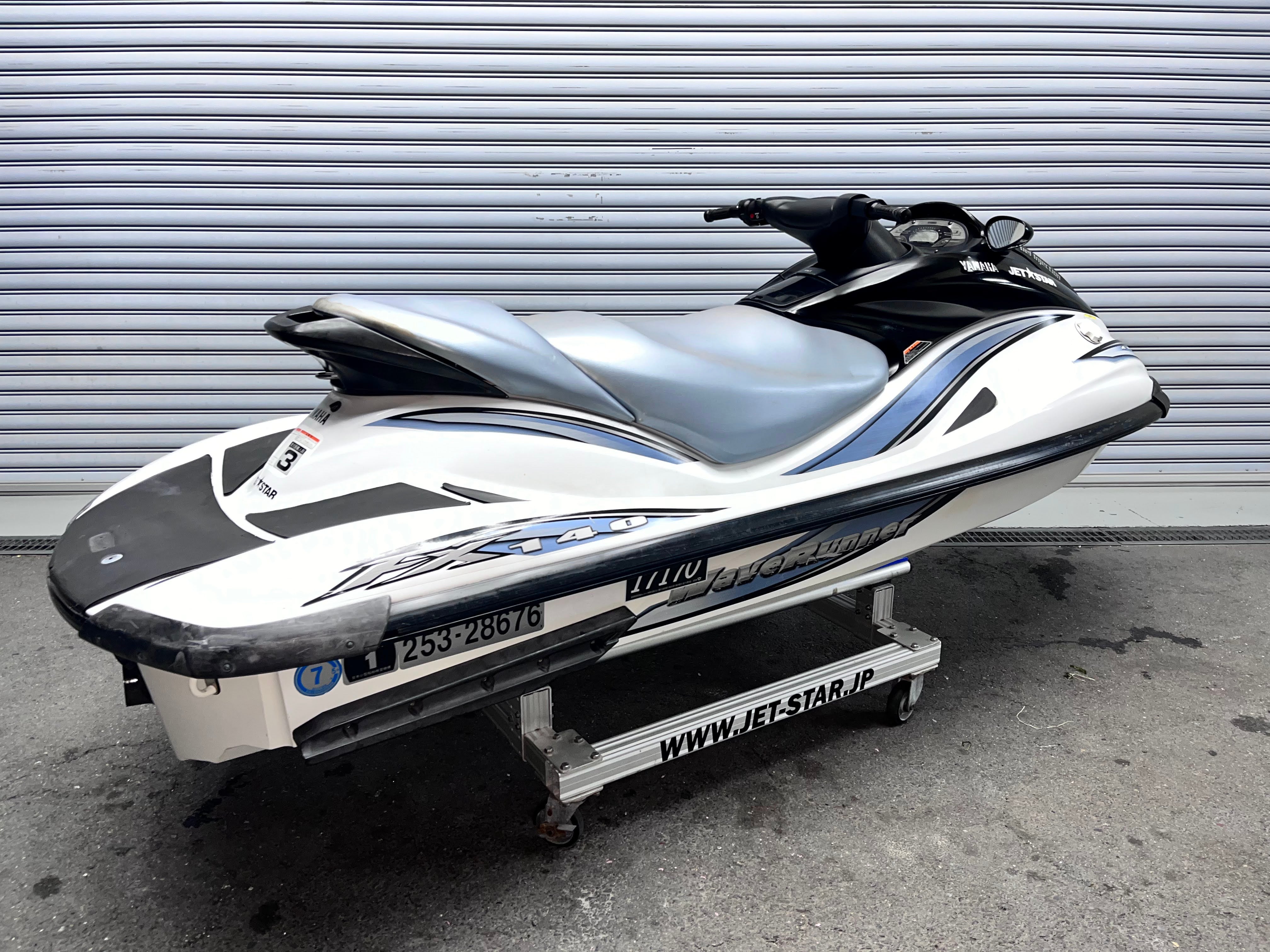 FX140 '03 263Hours MR-1 [Almost fresh water only use]