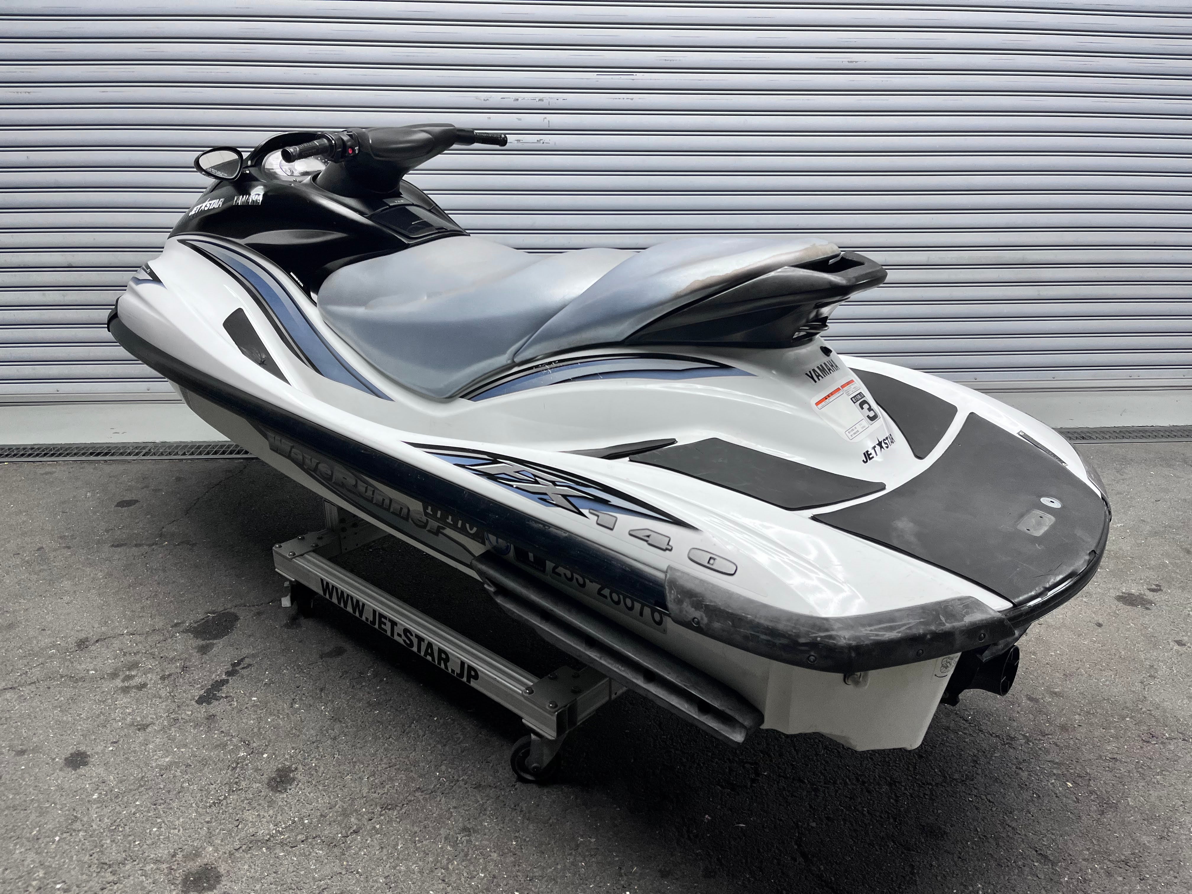 FX140 '03 263Hours MR-1 [Almost fresh water only use]