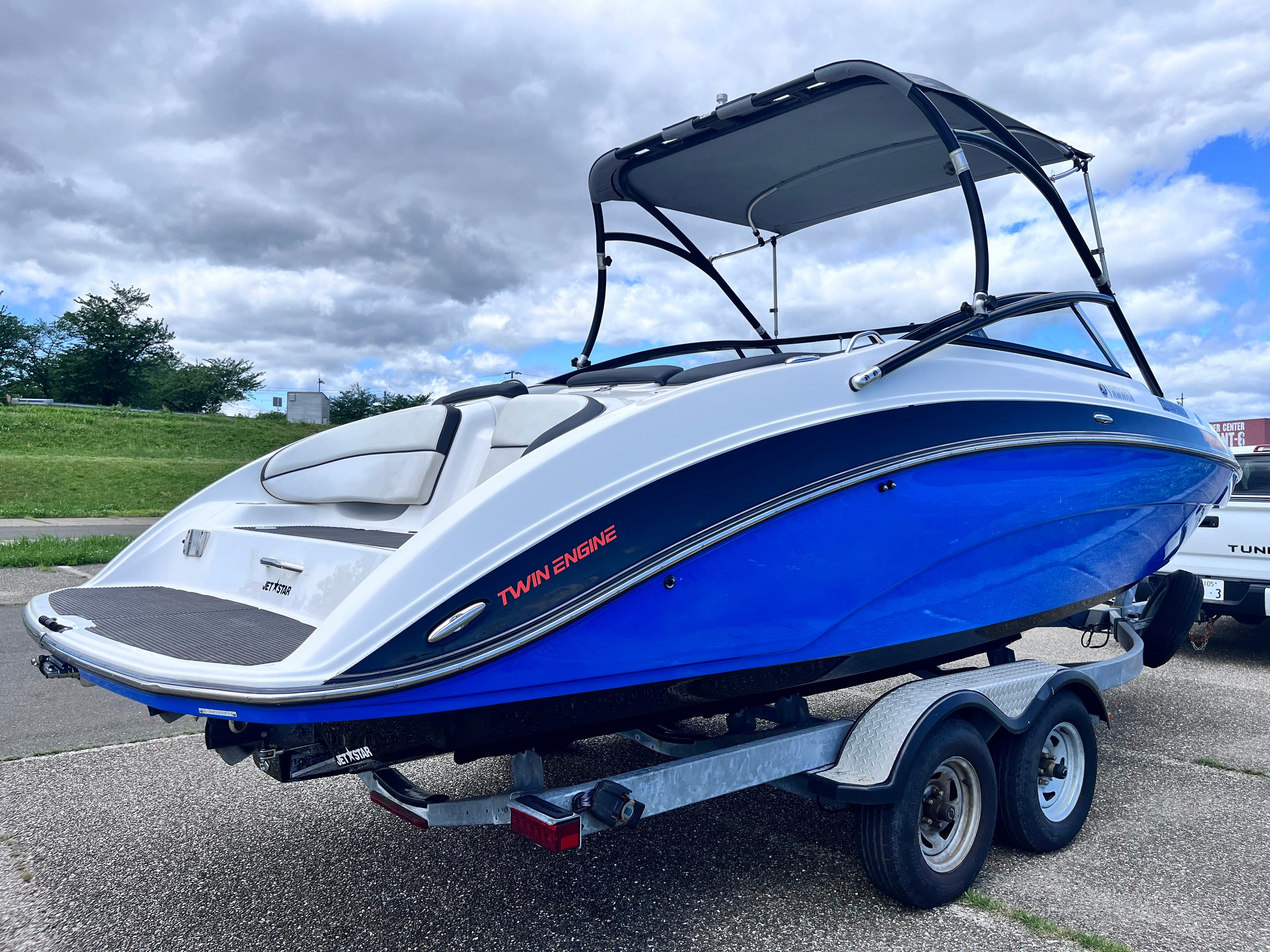 AR240 HighOutput '14 [Excellent condition/Fresh water use only]