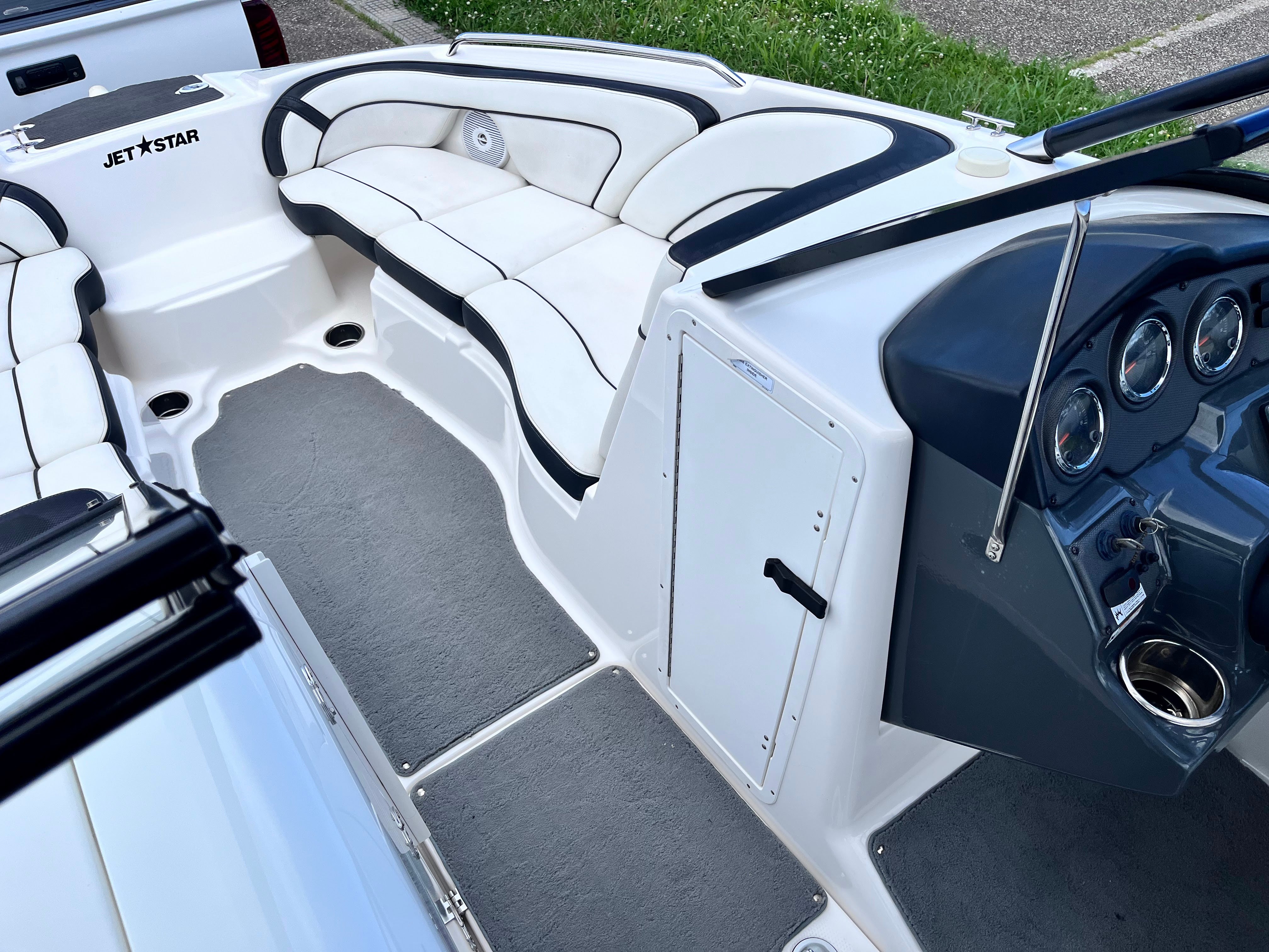 AR240 HighOutput '14 [Excellent condition/Fresh water use only]