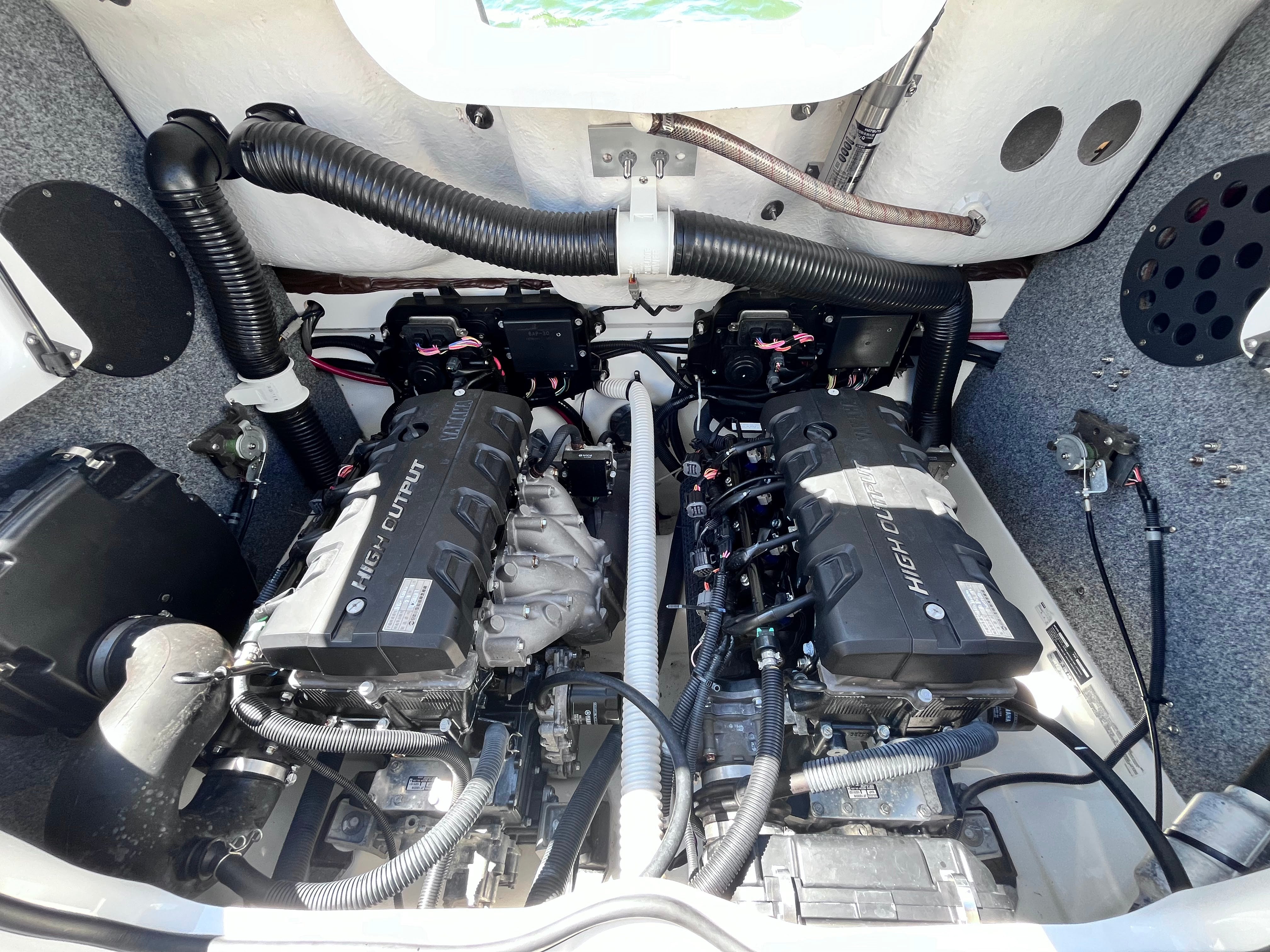 AR240 HighOutput '14 [Excellent condition/Fresh water use only]