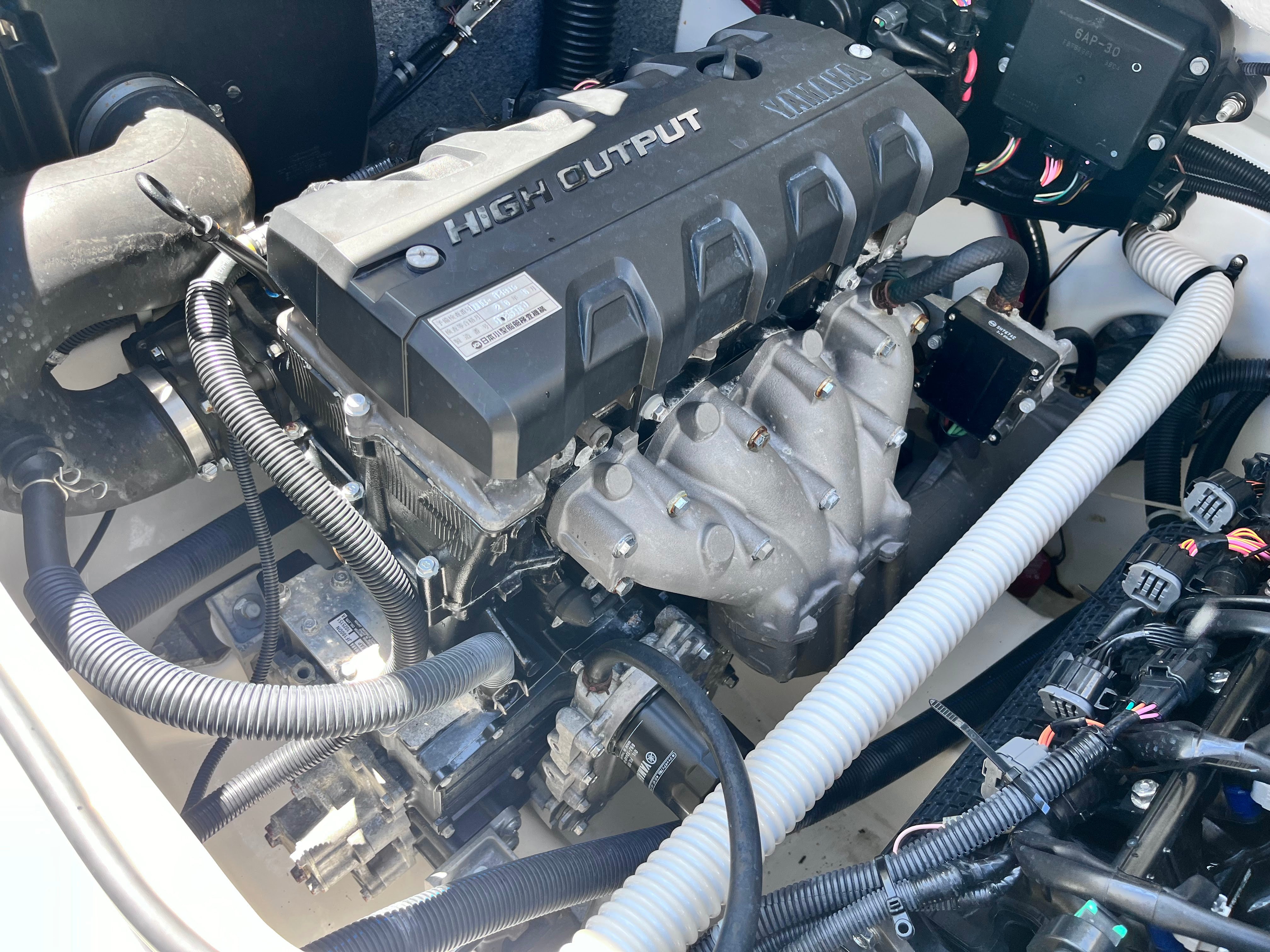 AR240 HighOutput '14 [Excellent condition/Fresh water use only]