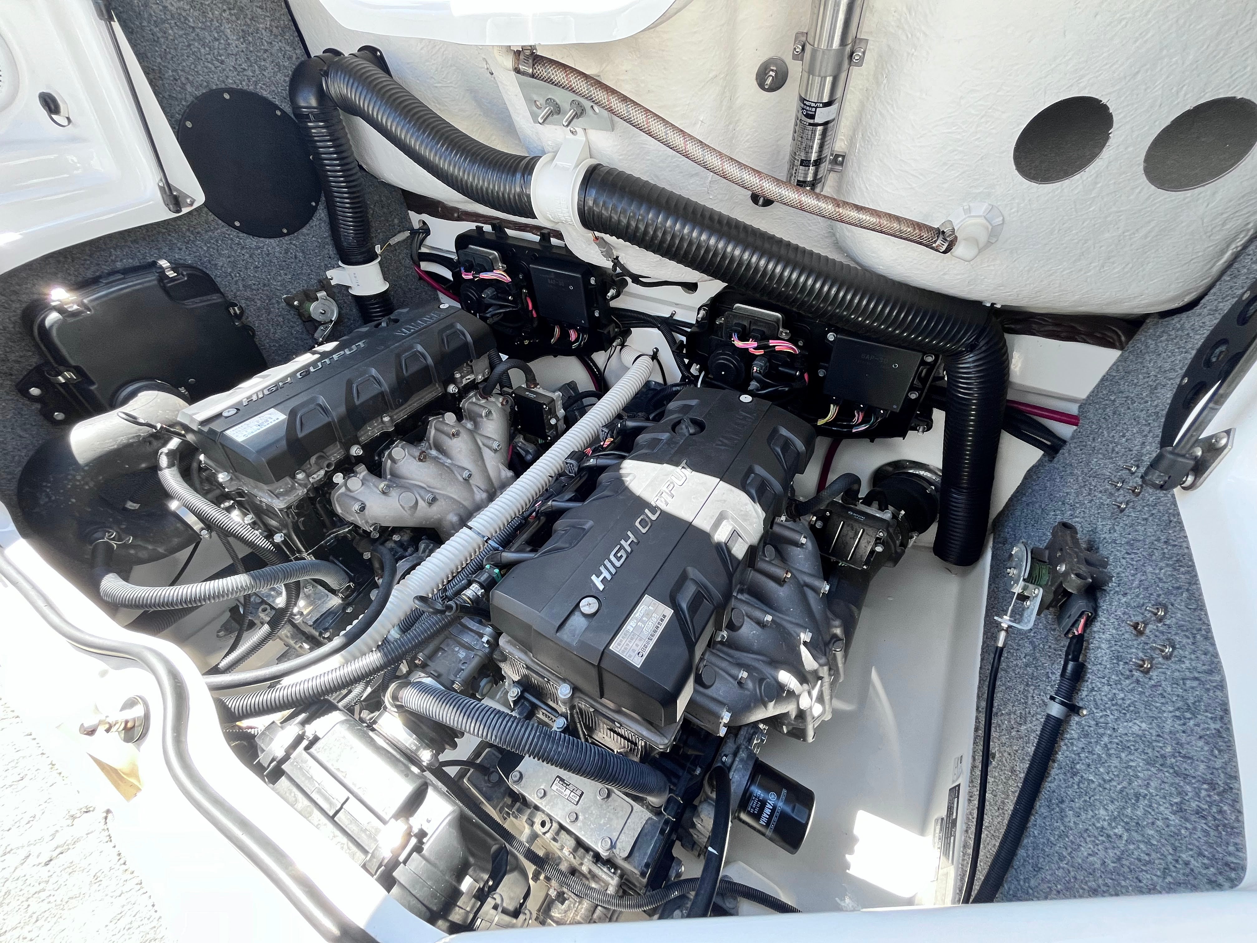 AR240 HighOutput '14 [Excellent condition/Fresh water use only]