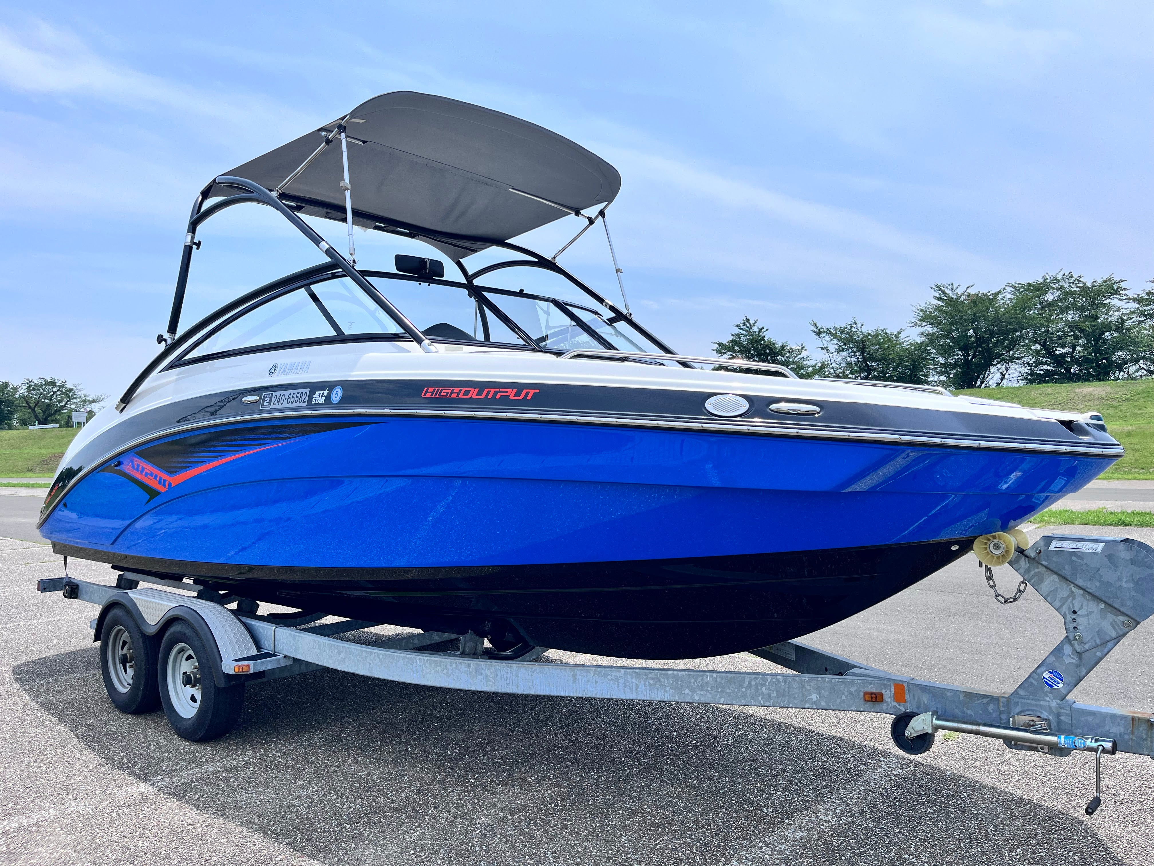 AR240 HighOutput '14 [Flexiteek & Thrust Vector]