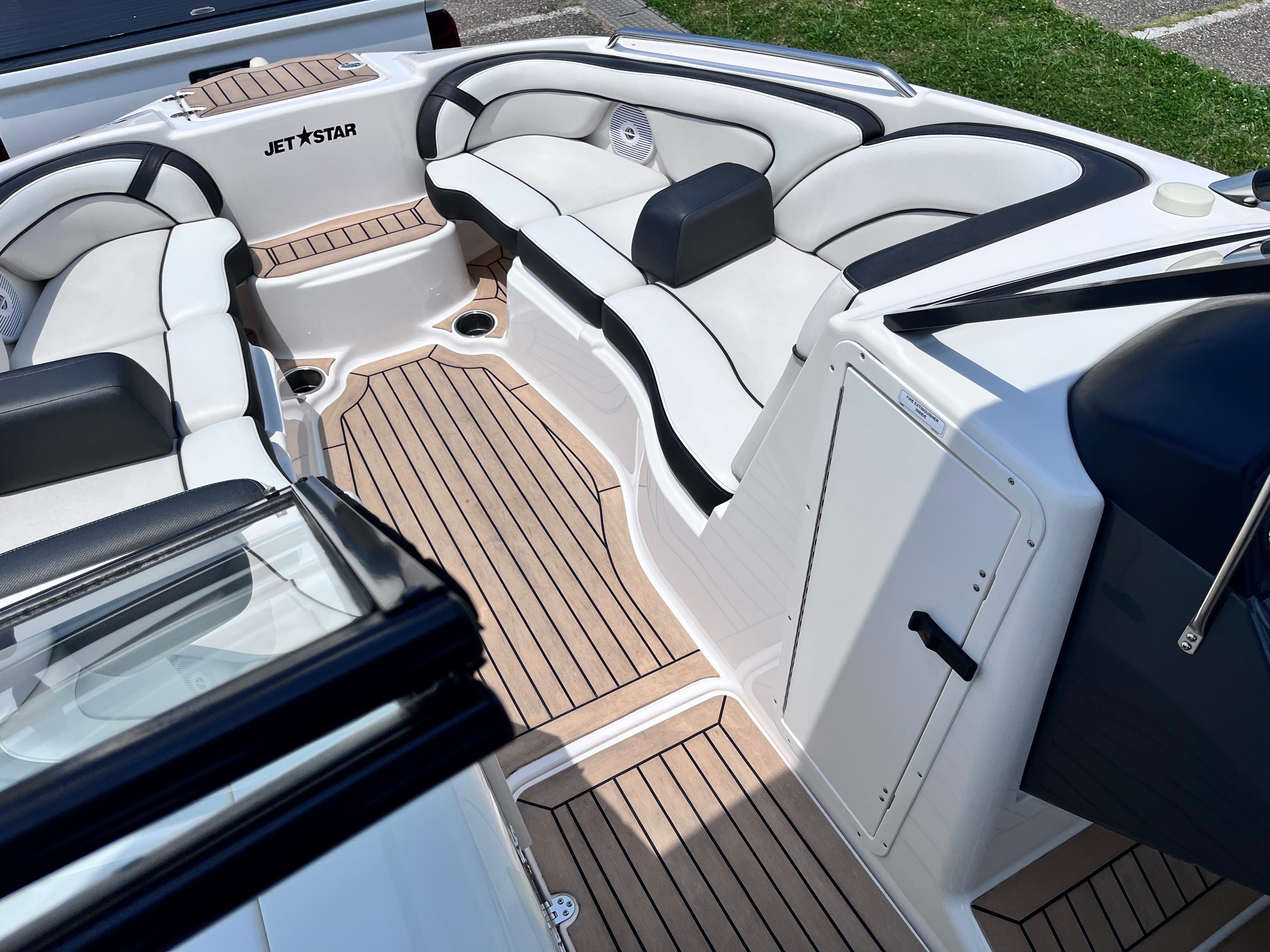 AR240 HighOutput '14 [Flexiteek & Thrust Vector]