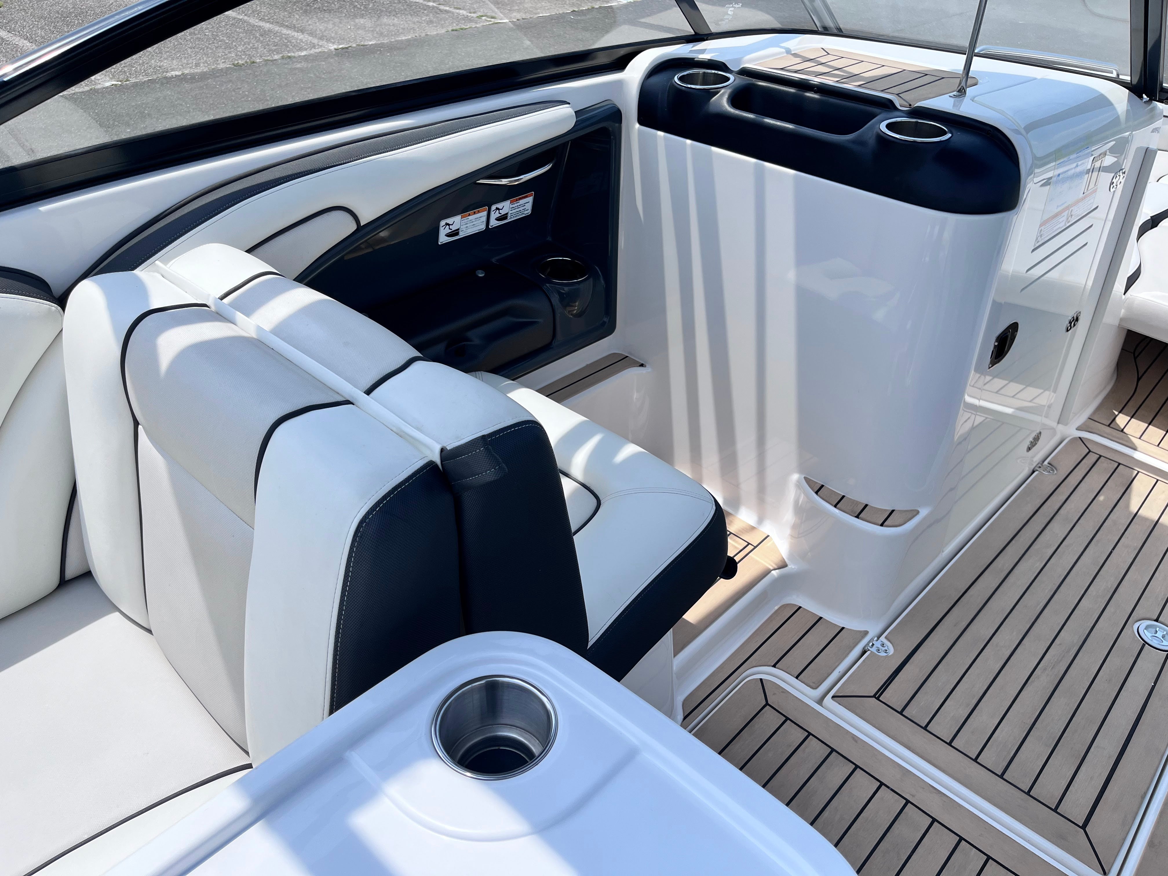 AR240 HighOutput '14 [Flexiteek & Thrust Vector]