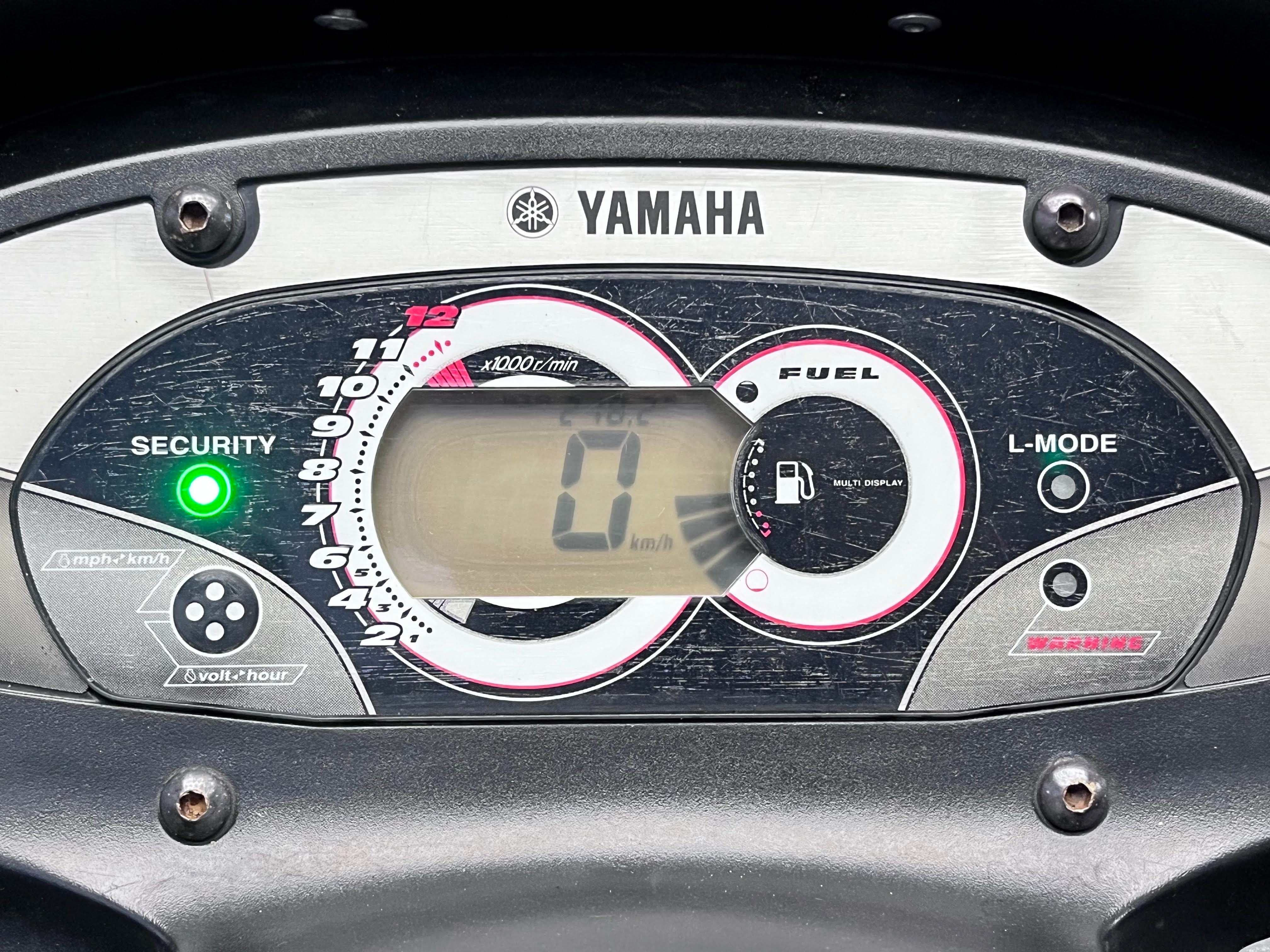 FX160 '04 218Hours MR-1 [Fresh water only use]