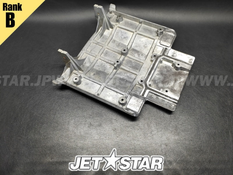 Used 59446-3758 COVER-JET PUMP  [K6145-20]