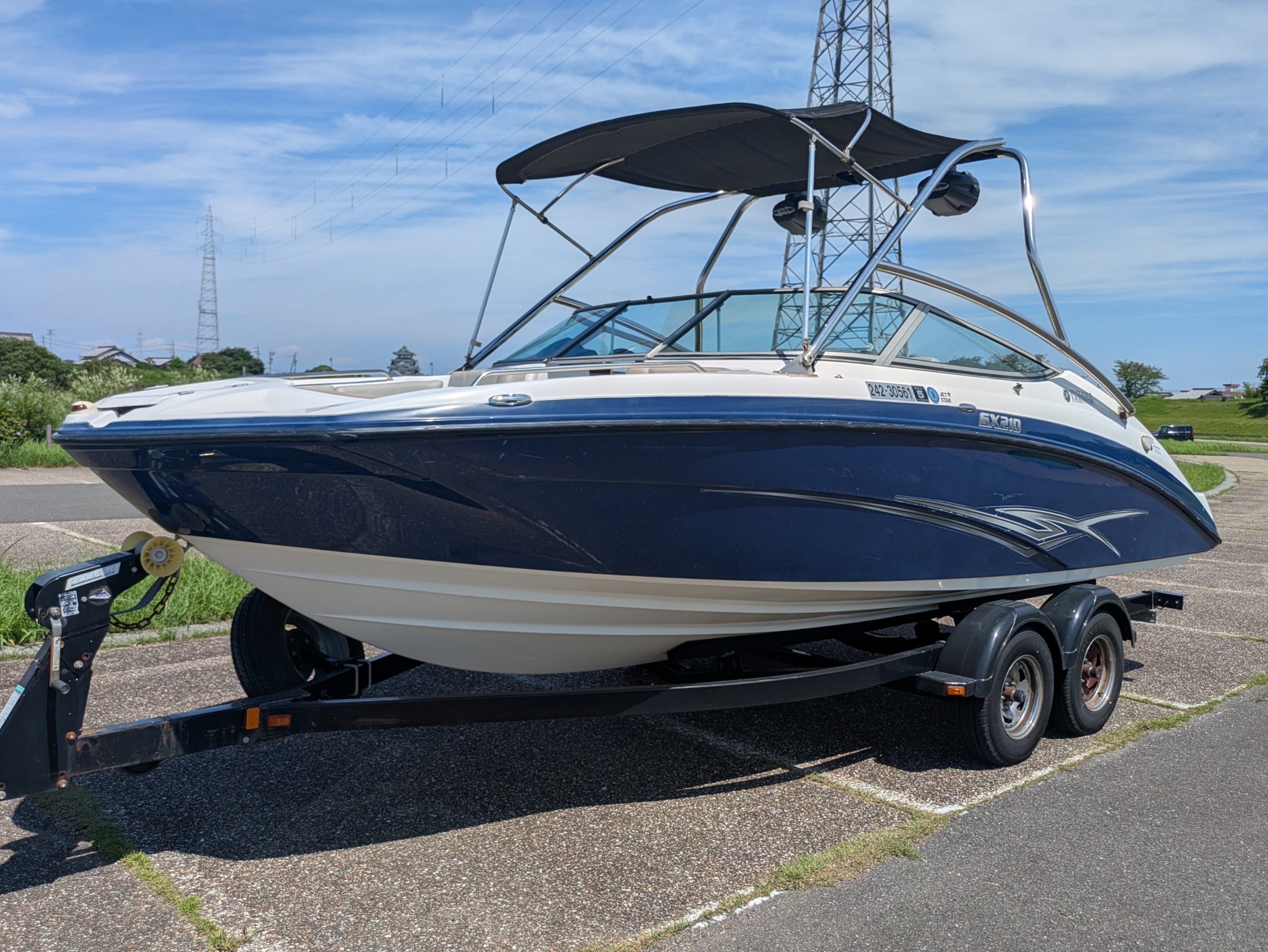 SX210 with Waketower '12 [Used]