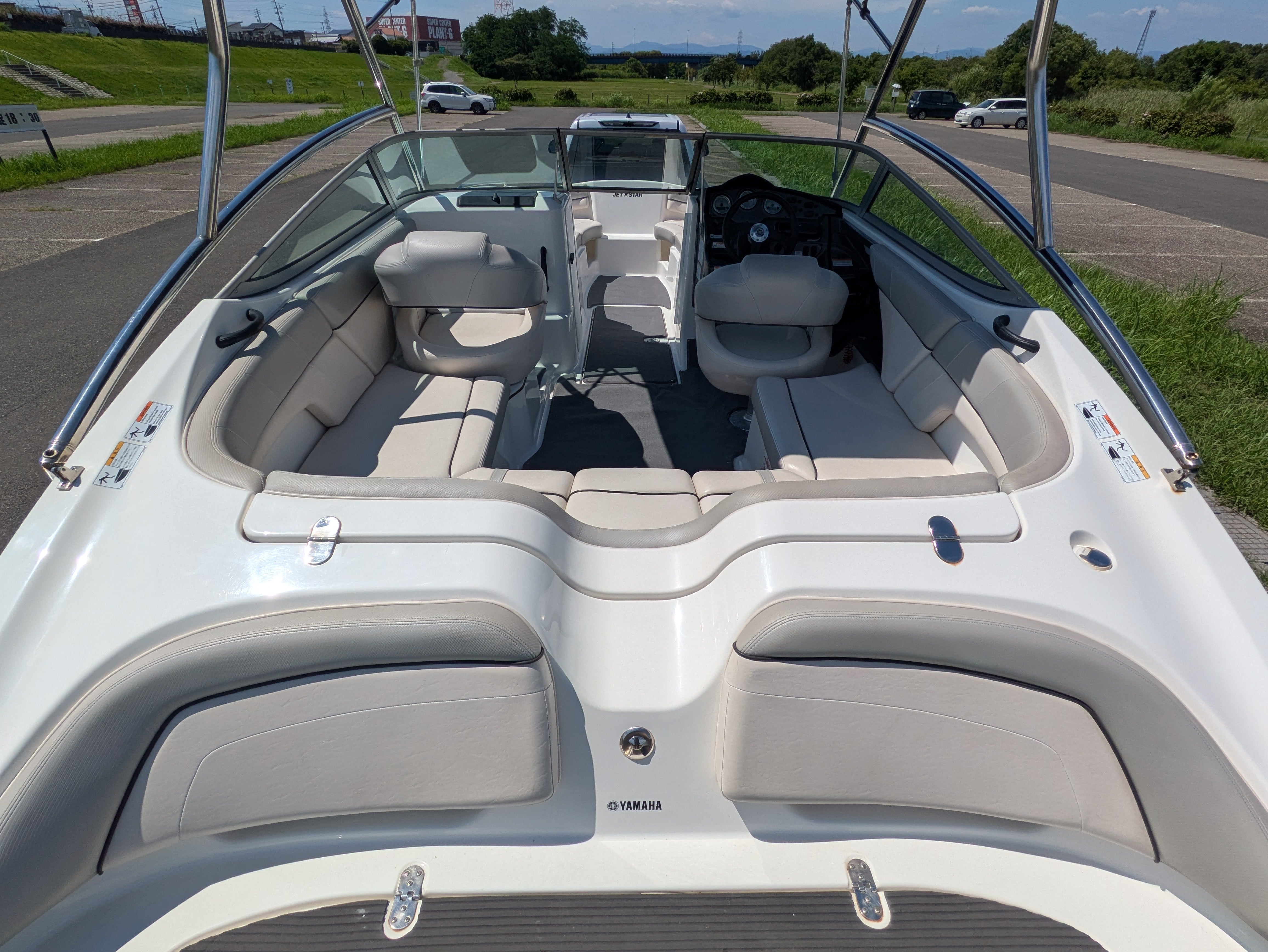 SX210 with Waketower '12 [Used]