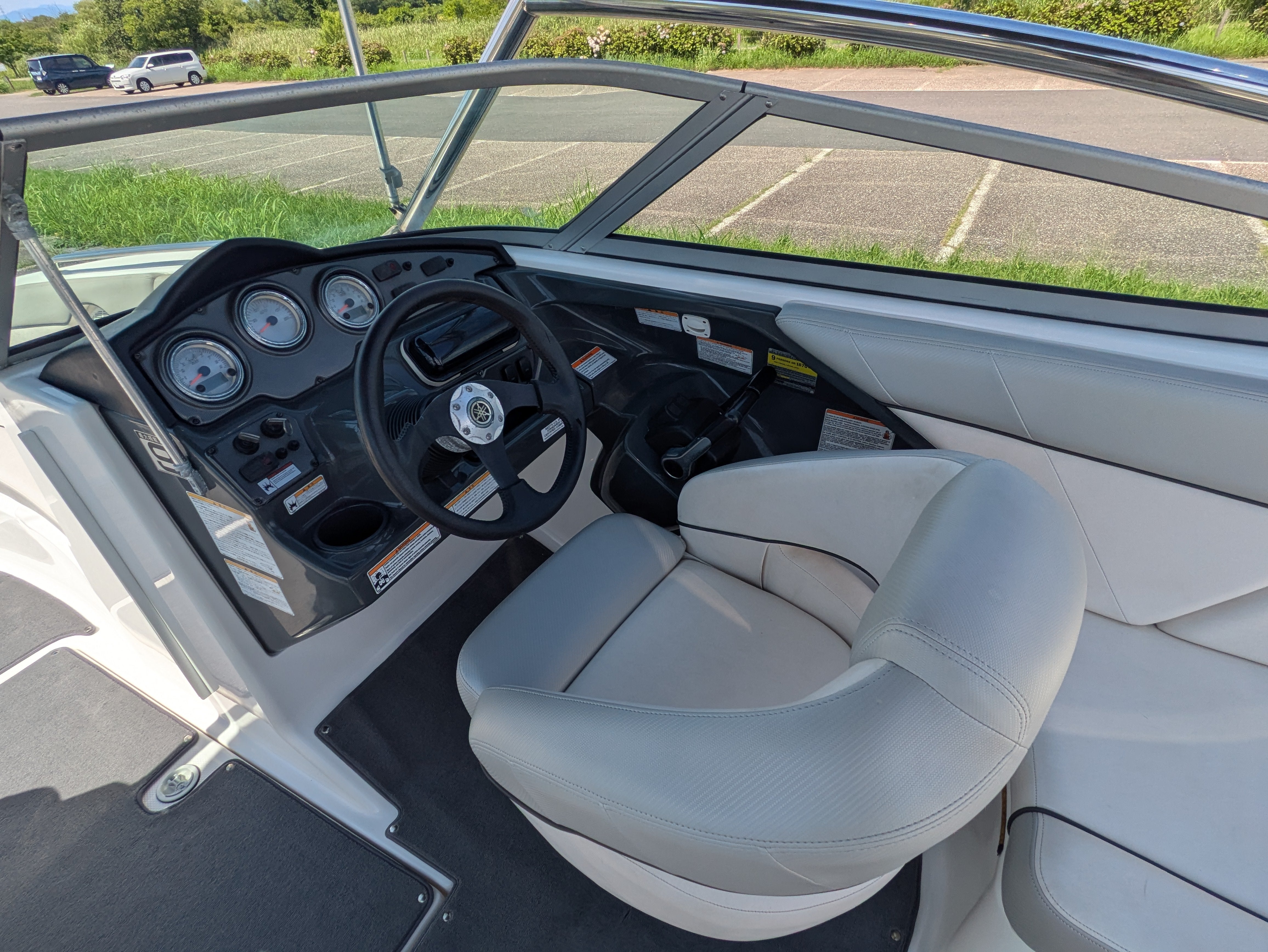 SX210 with Waketower '12 [Used]