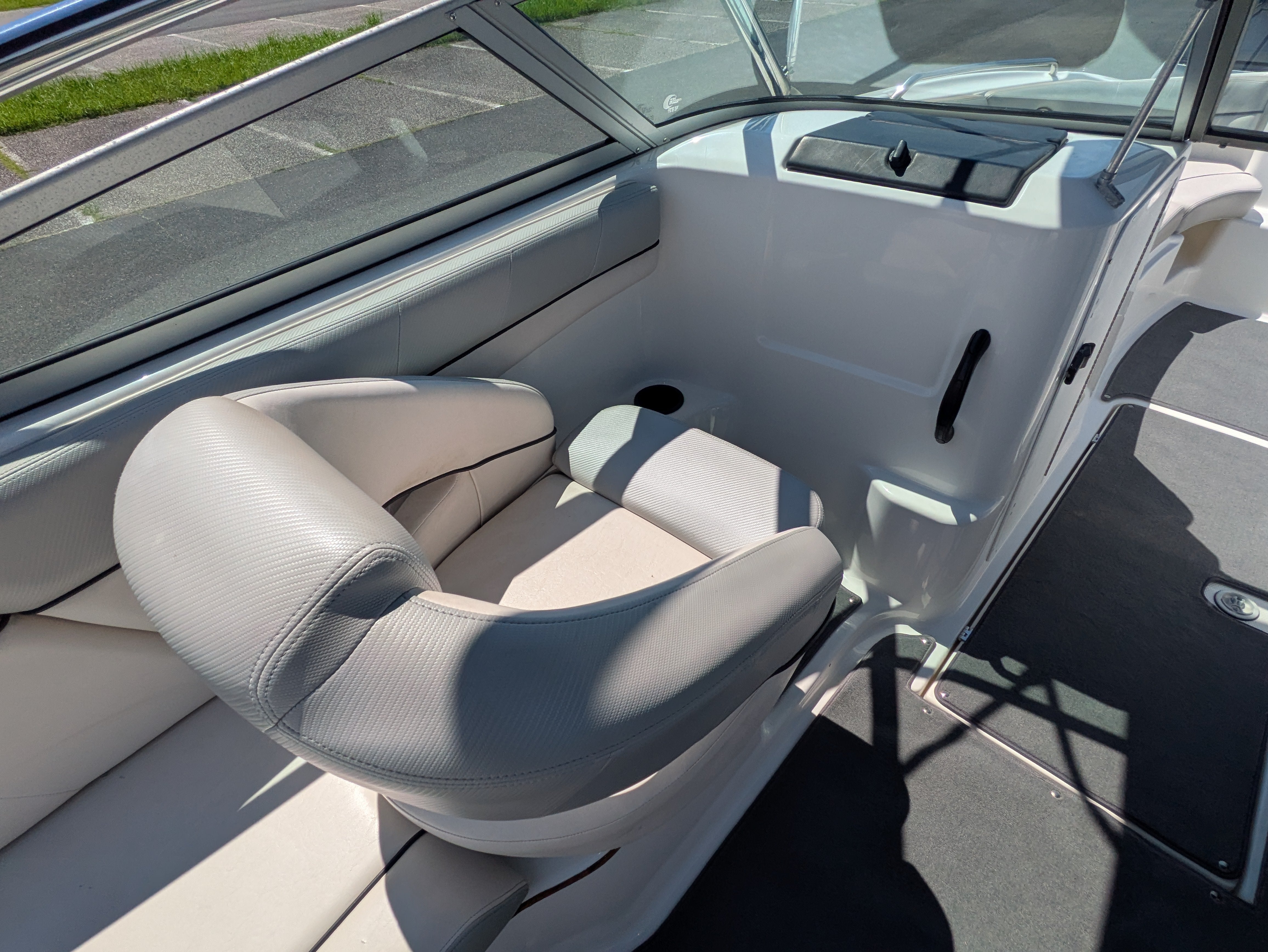 SX210 with Waketower '12 [Used]