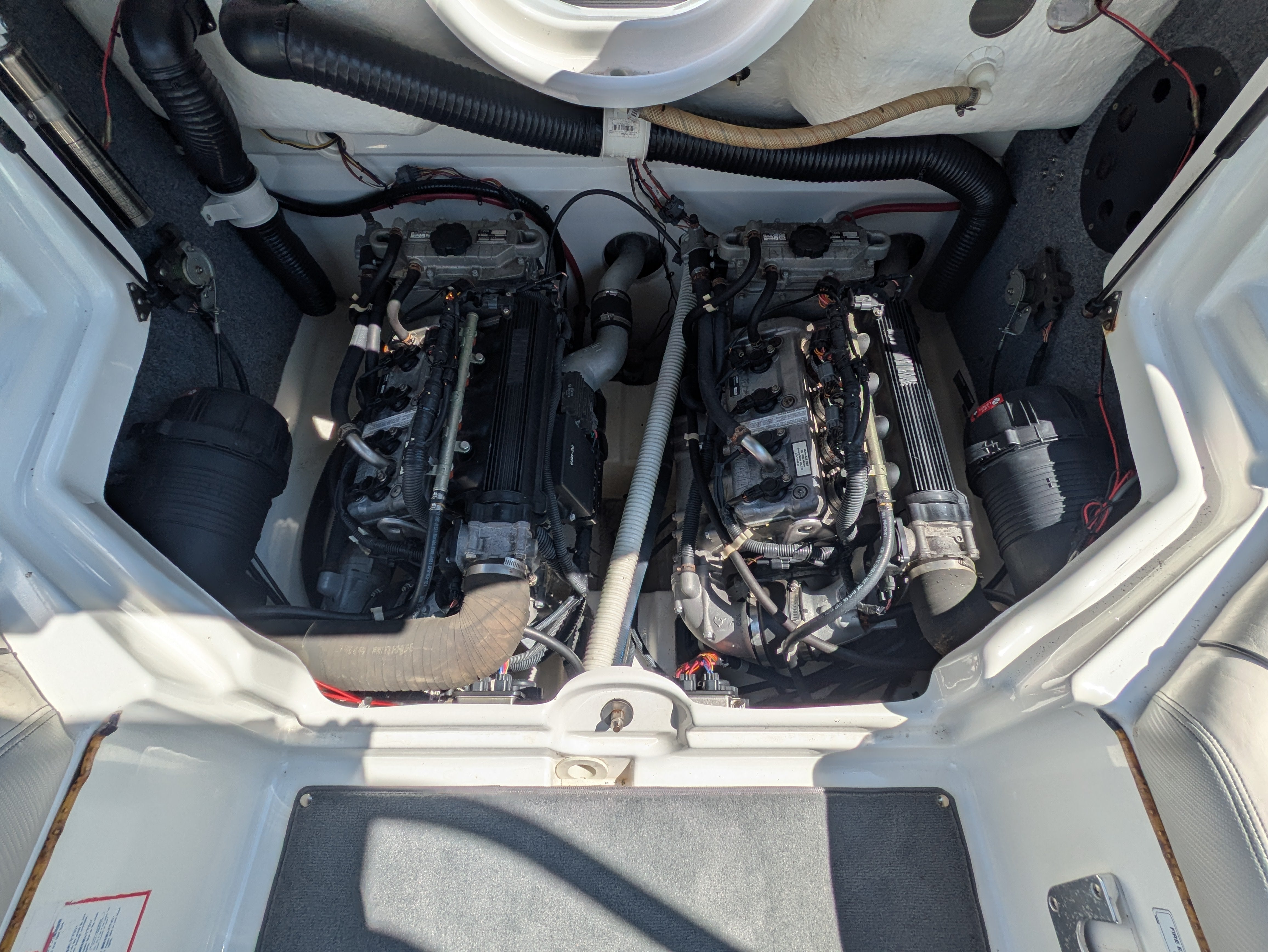 SX210 with Waketower '12 [Used]