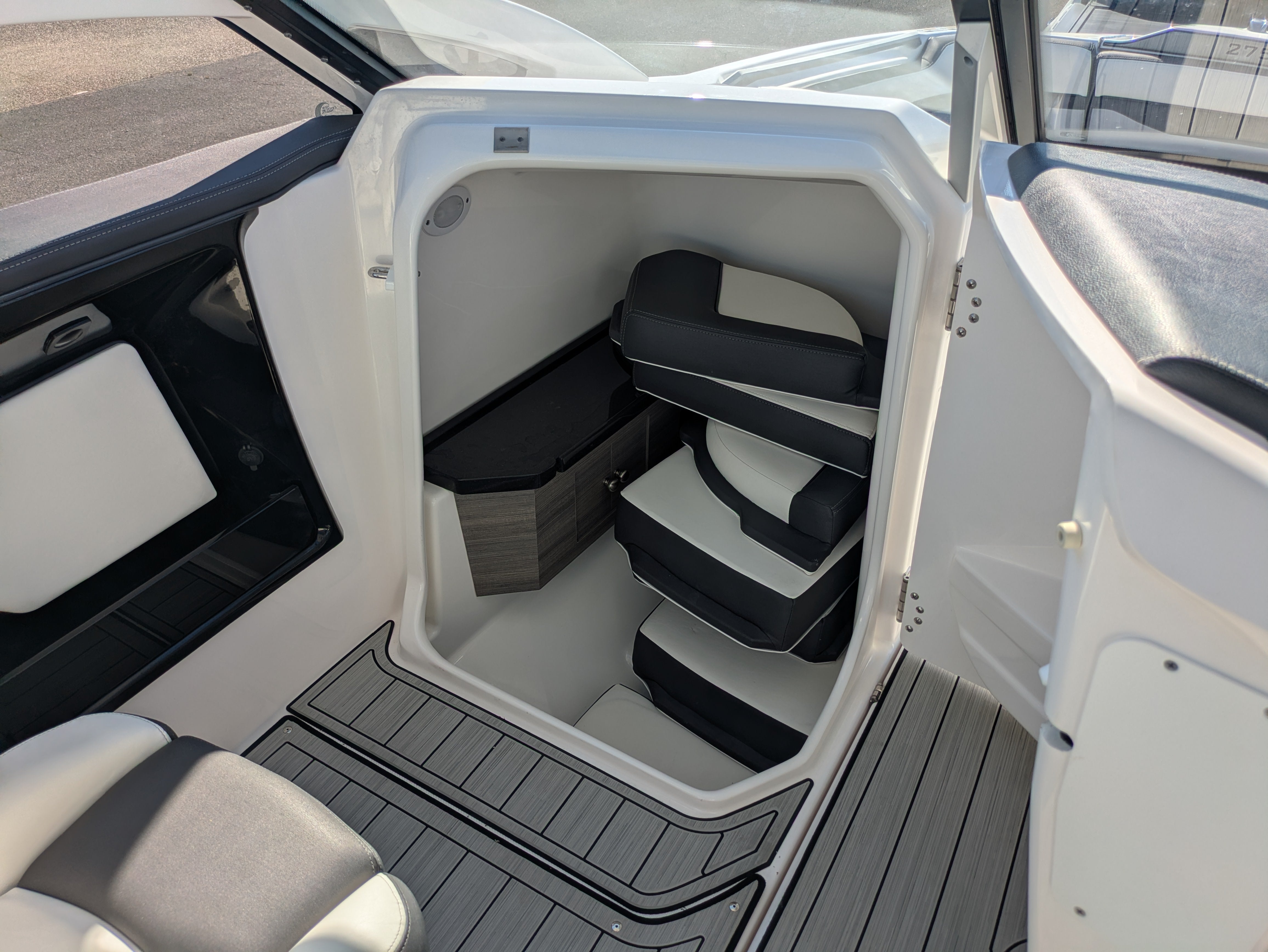 275SD '21 [Like new condition]