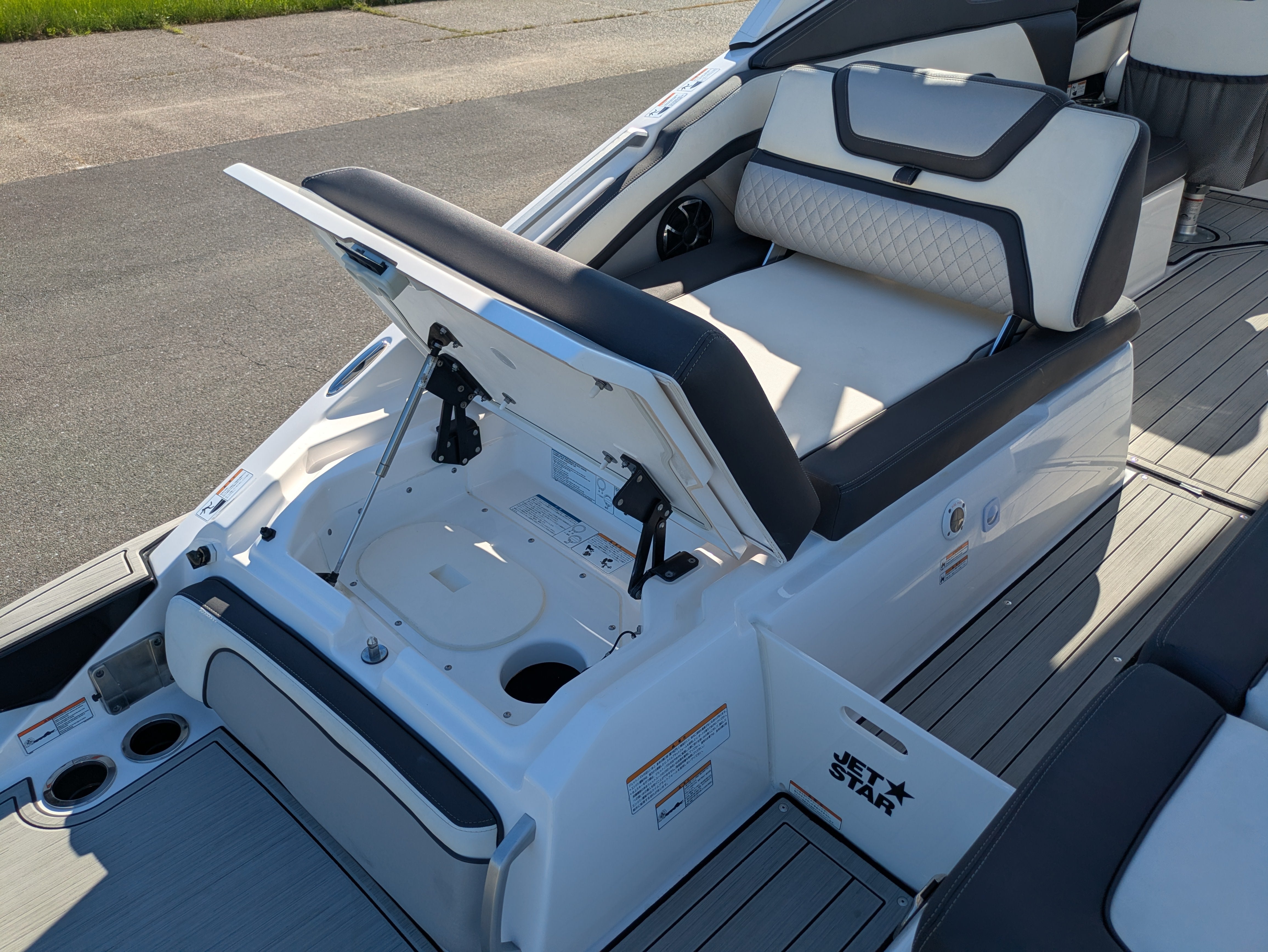 275SD '21 [Like new condition]