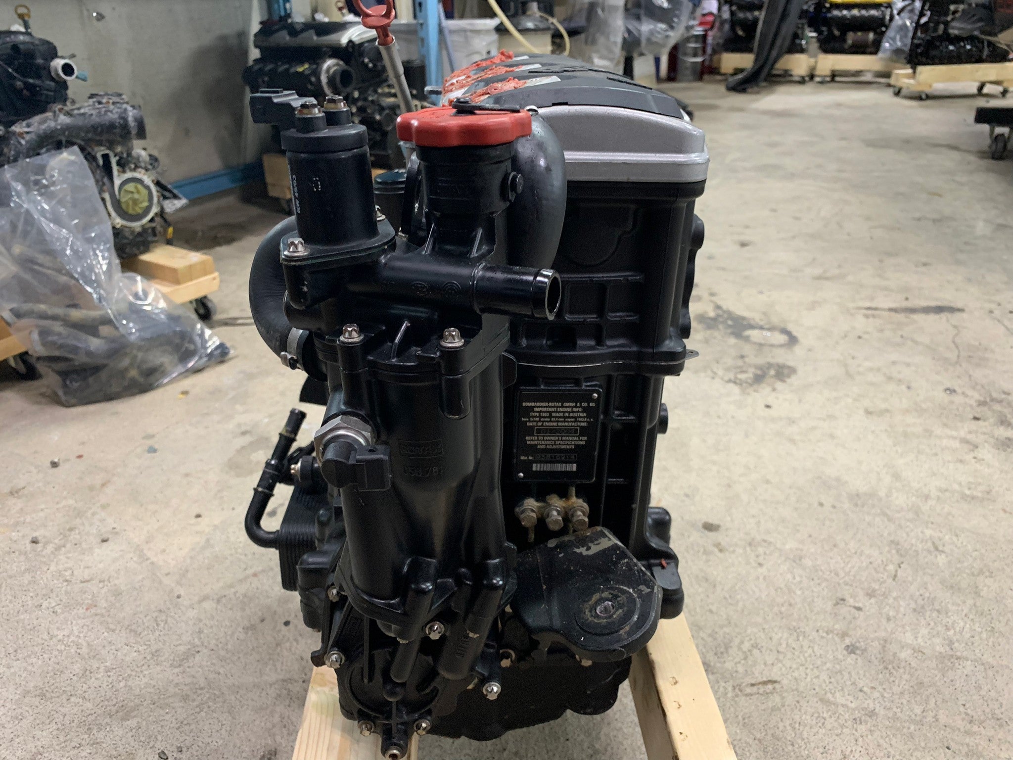 Used ENGINE GTX 4-TEC '04 [S8779-00]