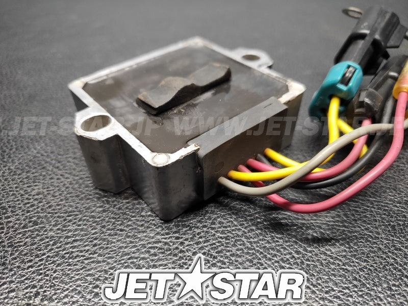 Used 883072T2 VOLTAGE REGULATOR [X2309-05]