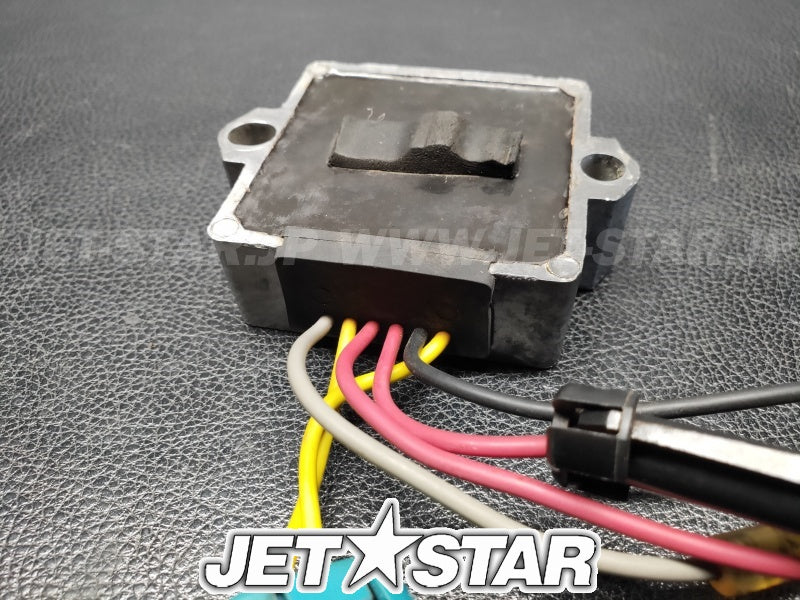Used 883072T2 VOLTAGE REGULATOR [X2309-06]
