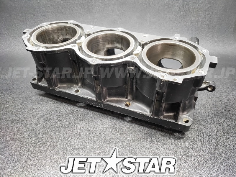 Used 65U-11311-00-94 CYLINDER 1 [X2309-21]