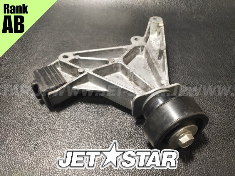 Used 420911780 REAR ENGINE BRACKET, INTAKE [X2401-57]