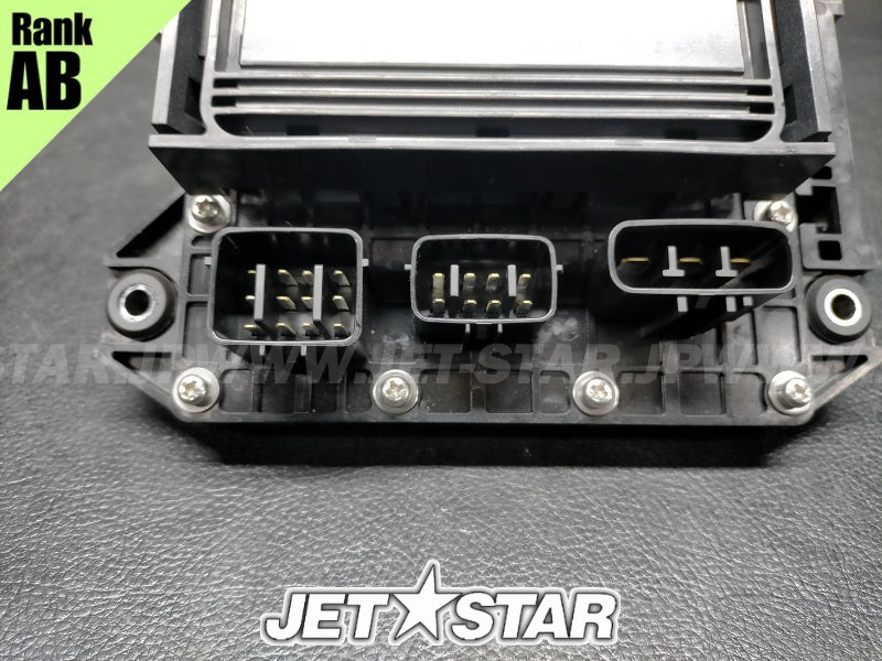 Used 6EX-82170-01-00 FUSE BOX ASSY [X2404-57]