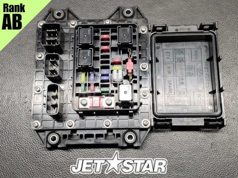Used 6EX-82170-01-00 FUSE BOX ASSY [X2404-57]