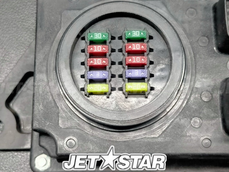Used 6D3-82170-00-00 FUSE BOX ASSY [Y2070-03]