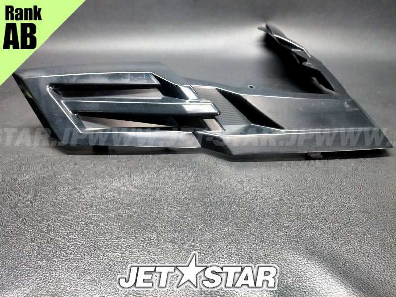 Used F3J-U510D-00-00 CENTER ORNAMENT ASSY [Y8974-30]