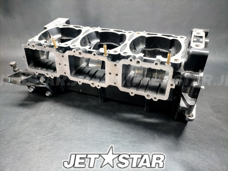 Used 68N-15100-00-8P CRANKCASE ASSY (WITH DEFECT) [Y9122-29]