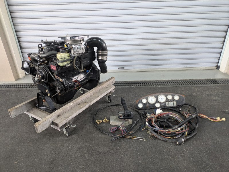 Mercruiser 3.0LX Complete ENGINE Used [Fresh water only use, Great condition] [X2505-04]