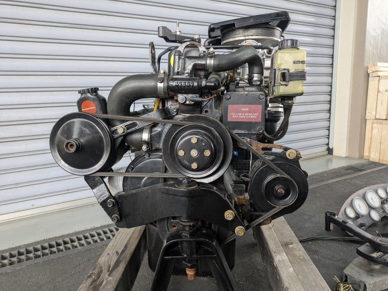 Mercruiser 3.0LX Complete ENGINE Used [Fresh water only use, Great condition] [X2505-04]