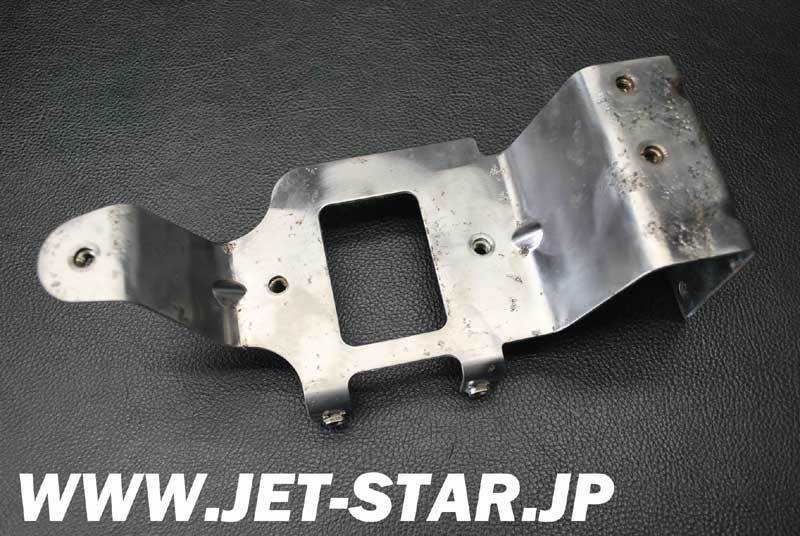 Used 11056-3702 BRACKET,REGULATOR&VDS  [K108-013]