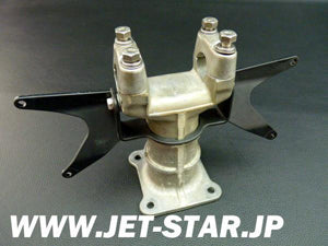 Used 46012-3727 HOLDER-HANDLE,LWR  [K551-018]