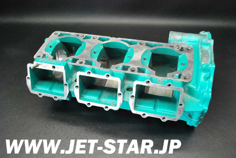 Used 14001-5362 SET-CRANKCASE [K586-009]