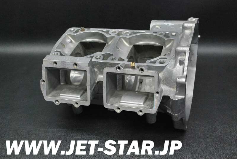 Used 14001-5332 SET-CRANKCASE (WITH DEFECT) [K667-007]