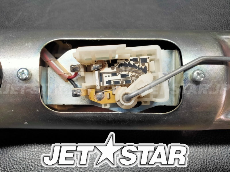 キ Used 49040-3719 PUMP-FUEL [K7836-13]