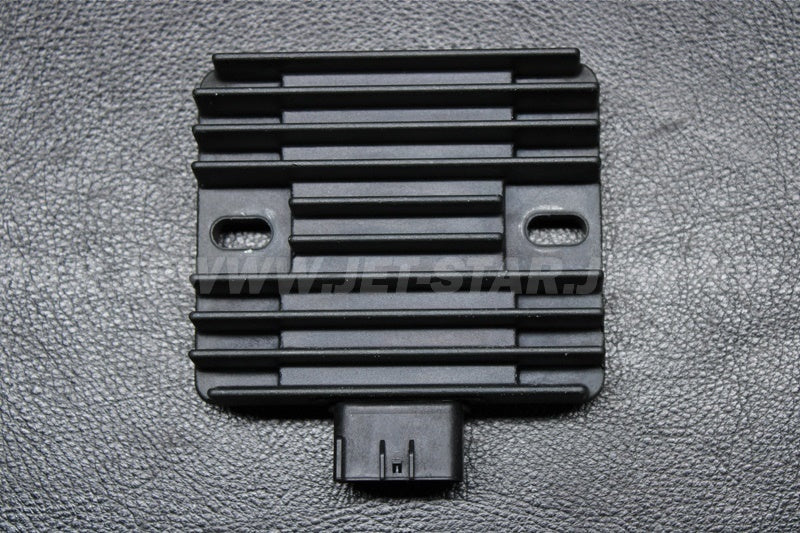 Used 21066-3718 REGULATOR-VOLTAGE  [K8797-13]