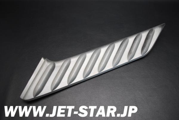 Used 269001292 LH KNEE PAD [S035-039]