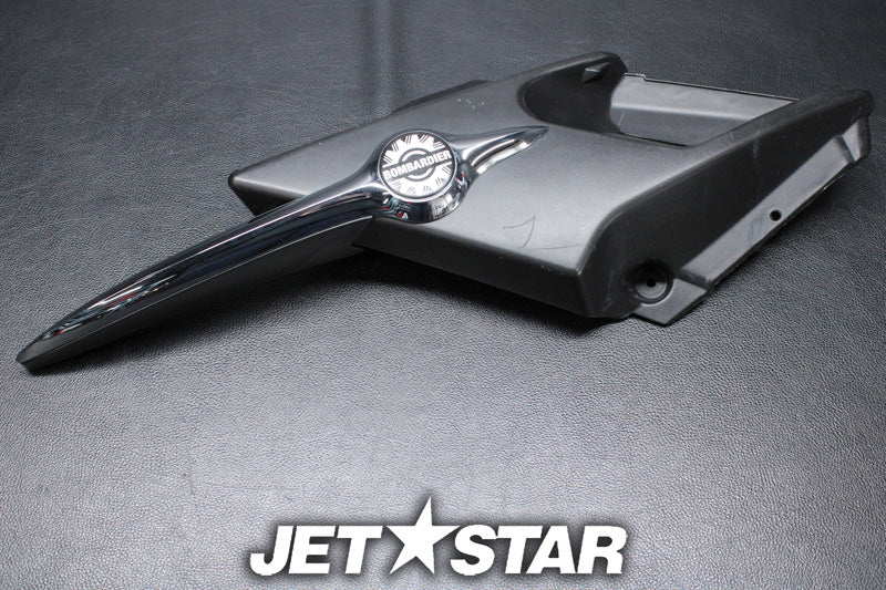 Used 269500932 LH GRILL ASS'Y [S0972-35]