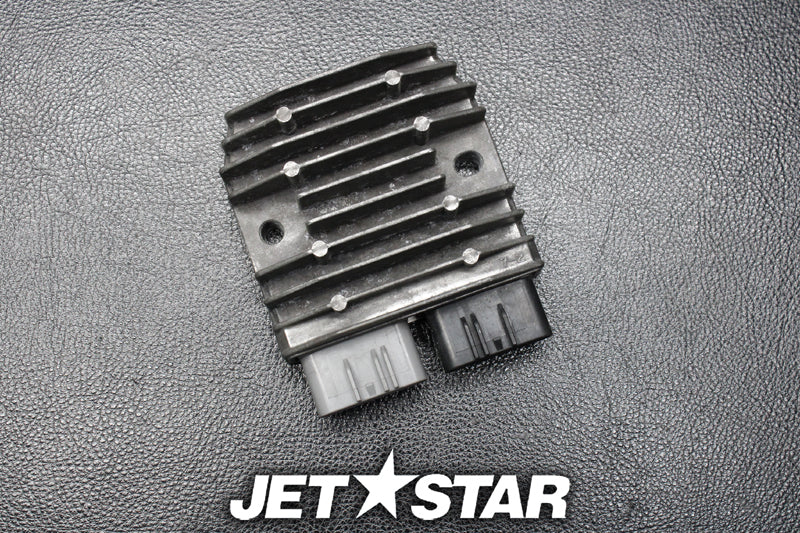 Used 710001103 VOLTAGE REGULATOR [S581-051]