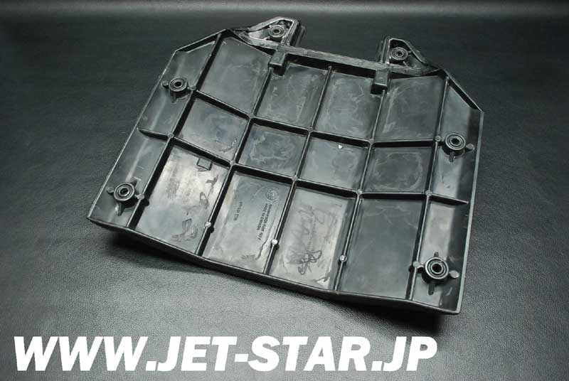 Used 271001472 RIDING PLATE (BLACK) [S845-024]