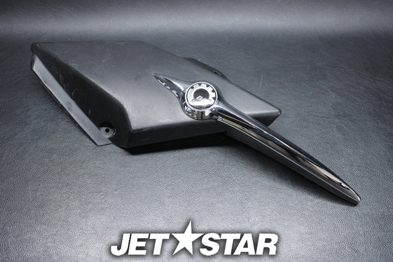 Used 269500931 R.H. GRILL ASS'Y [S9660-39]