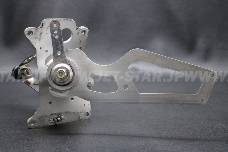 Used UMI RACING BILLET HANDLE MOUNT (WITH DEFECT) [X2206-67]