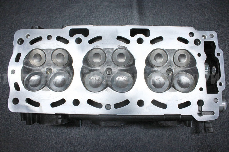 Used 420413258 CYLINDER HEAD ASS'Y [X2207-04]