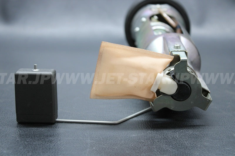 Used 49040-3719 PUMP-FUEL [X2209-17]