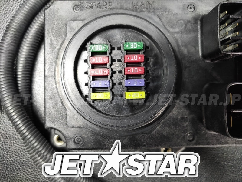 Used 6BH-82170-00-00 FUSE BOX ASSY [X2305-59]