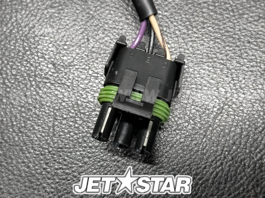 Used 204390207 THROTTLE CABLE [X2306-48]